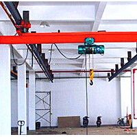 河南礦山起重機廠家直銷，MH門式抓斗起重機低價。