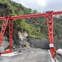 湖北省宜昌市龍門吊，行吊，門式起重機