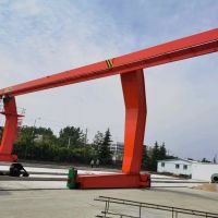 陽(yáng)江起重機(jī)-門(mén)式起重機(jī)